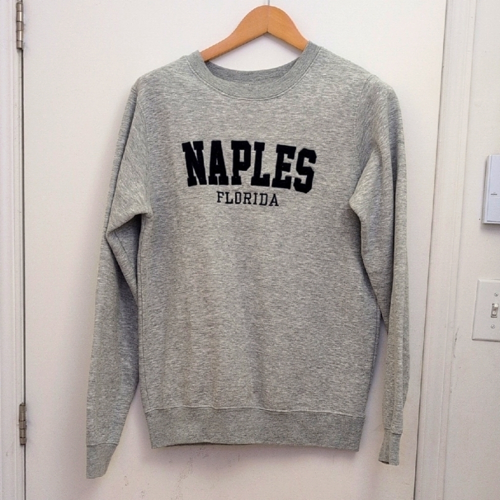 Gray Naples Florida Men's Sweater Size Small